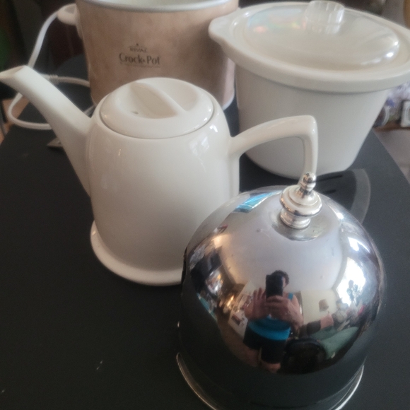 Kitchenware - Picture 2 of 3